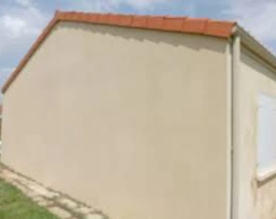 Façade de maison propre après nettoyage en Dordogne 24 résultat professionnel entretien extérieur